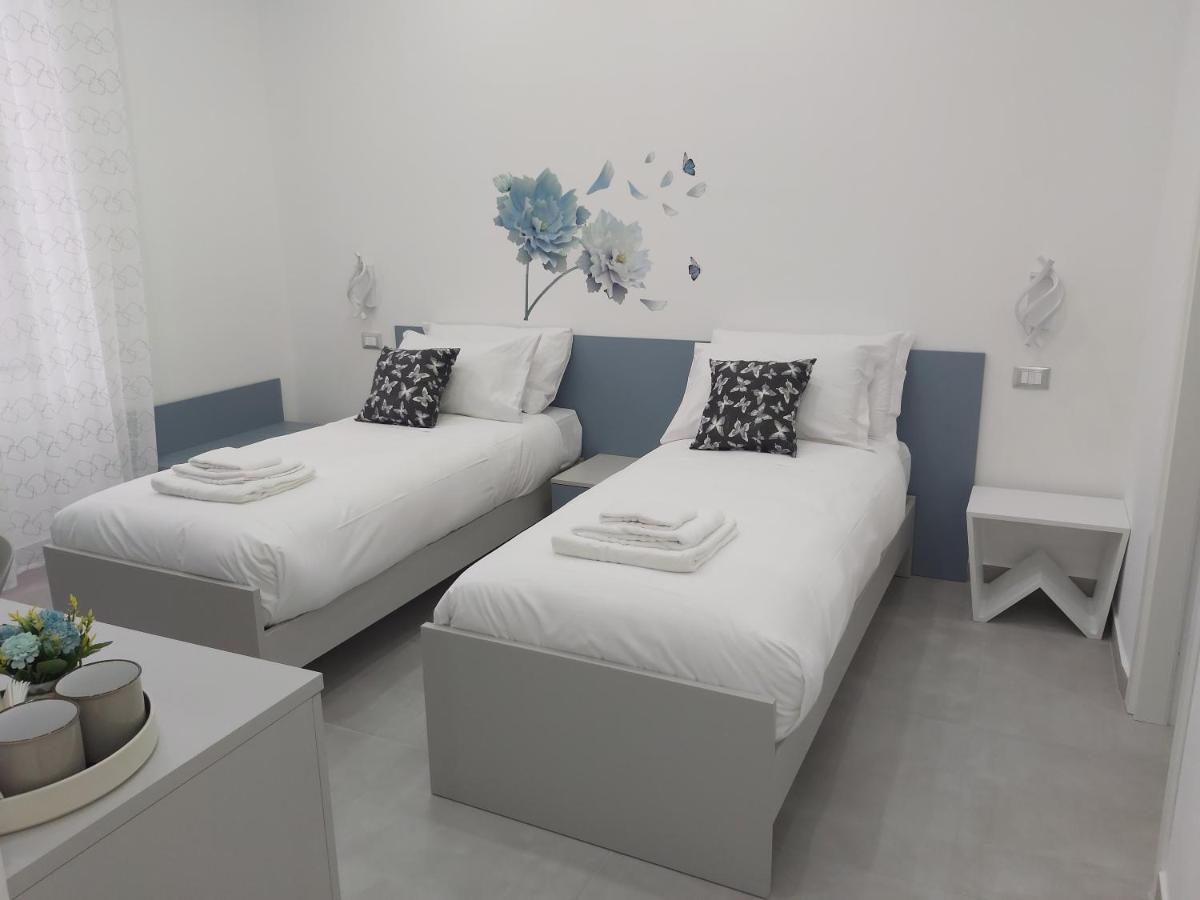 Candy'S Dream Rooms Специя Экстерьер фото