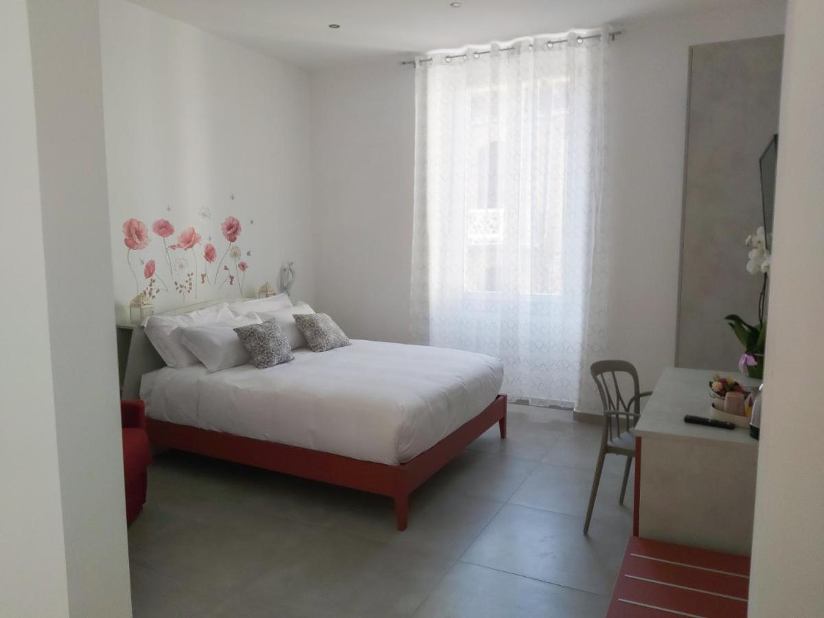 Candy'S Dream Rooms Специя Экстерьер фото