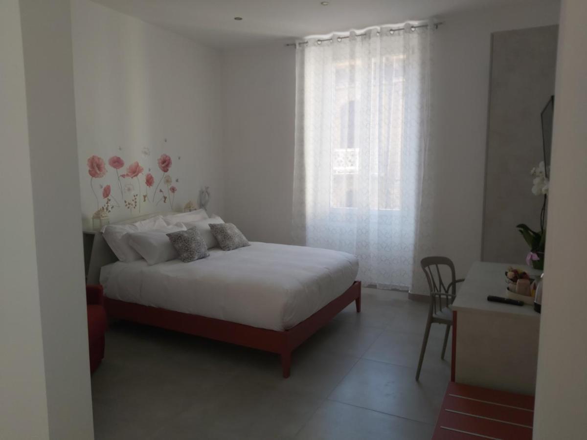 Candy'S Dream Rooms Специя Экстерьер фото