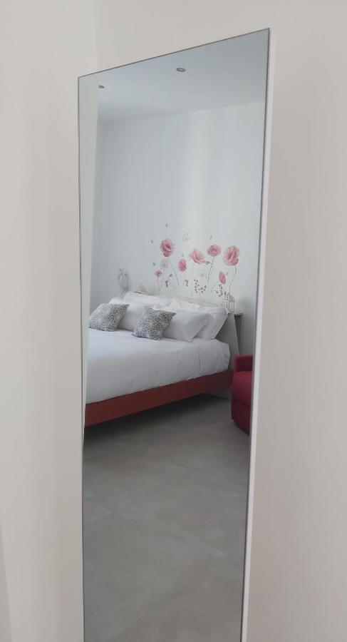 Candy'S Dream Rooms Специя Экстерьер фото